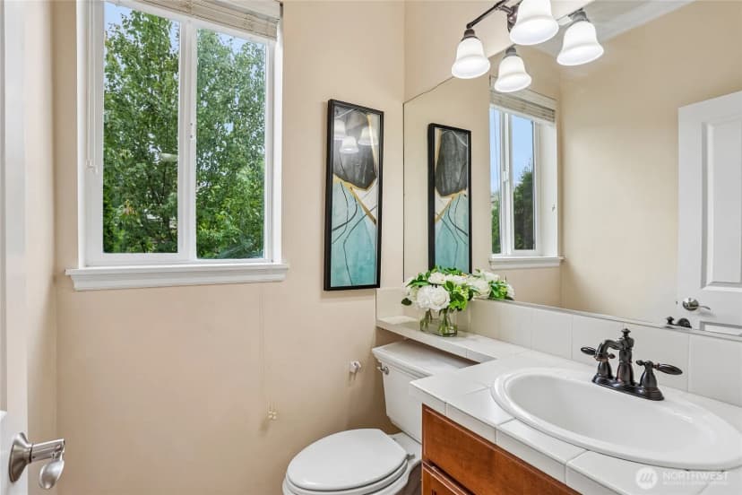 Property photo for 15621 36th Avenue Se, Bothell photo 17