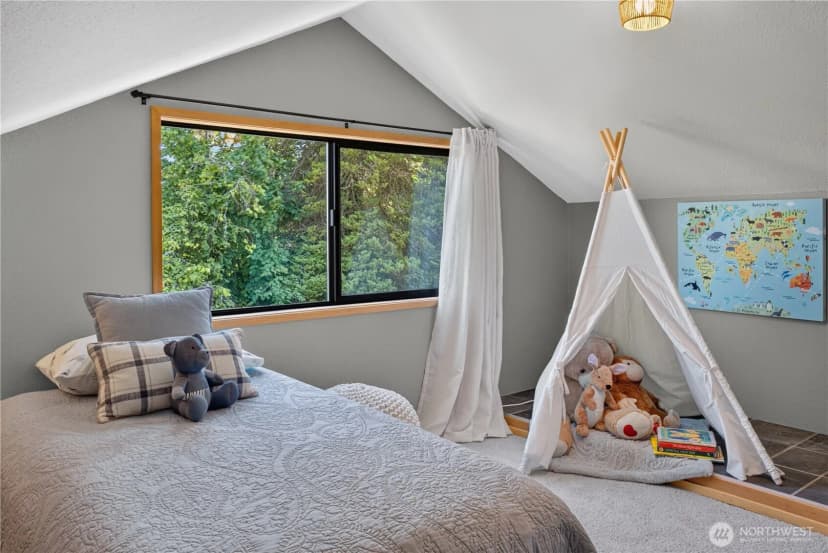 Property photo for 2827 Moorelands Drive Nw, Gig Harbor photo 24