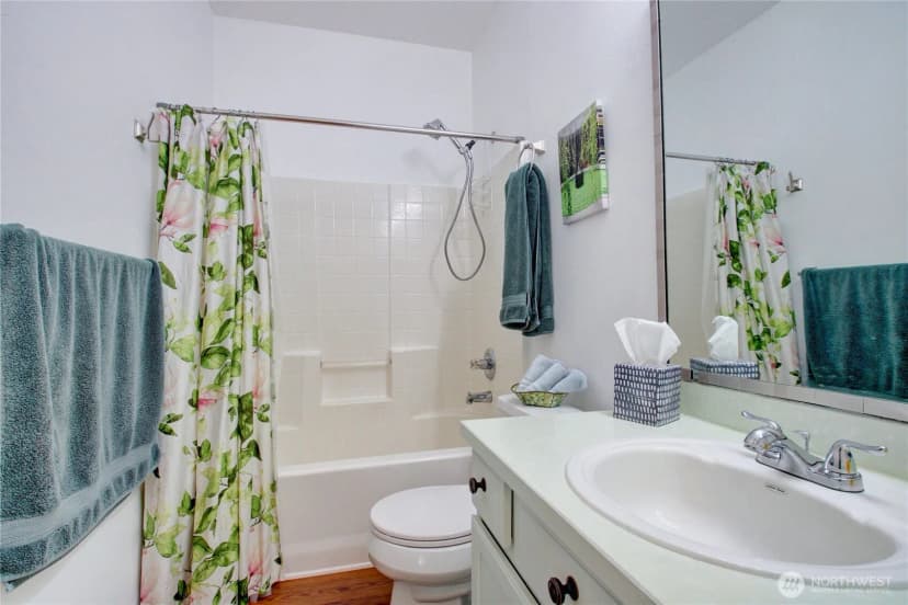 Property photo for 5208 213th Place Sw, Mountlake Terrace photo 28