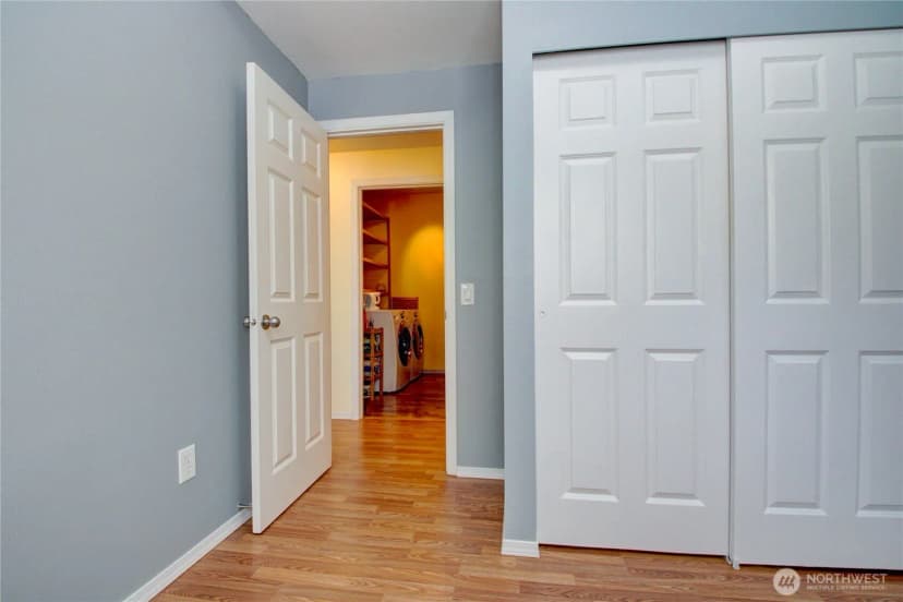Property photo for 5208 213th Place Sw, Mountlake Terrace photo 24