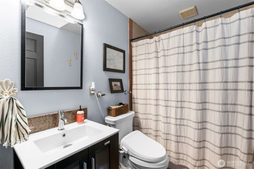 Property photo for 24905 Jim Creek Road, Arlington photo 10