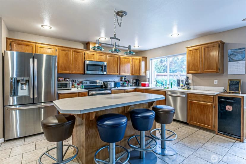 Property photo for 11218 215th Avenue E, Bonney Lake photo 10