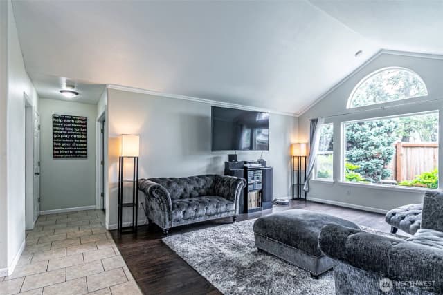 Property photo for 11218 215th Avenue E, Bonney Lake photo 5