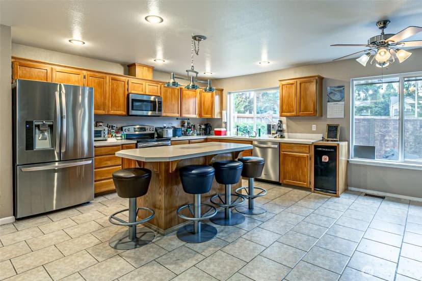 Property photo for 11218 215th Avenue E, Bonney Lake photo 9