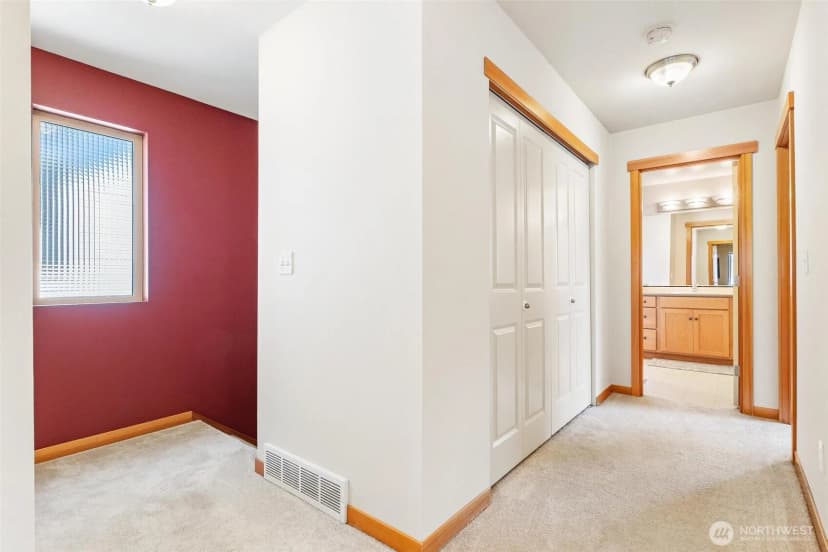 Property photo for 6617 198th Place Sw, Lynnwood photo 19