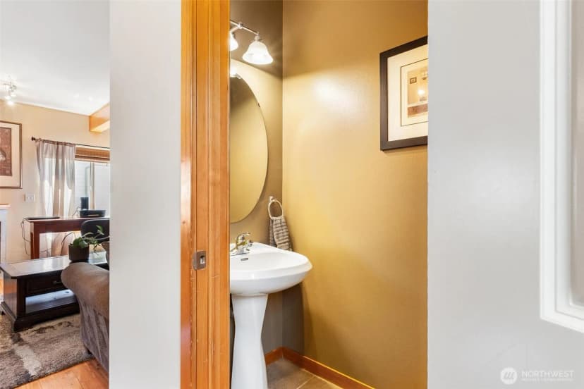Property photo for 6617 198th Place Sw, Lynnwood photo 18