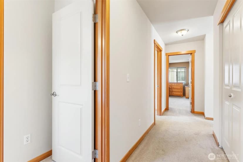 Property photo for 6617 198th Place Sw, Lynnwood photo 24