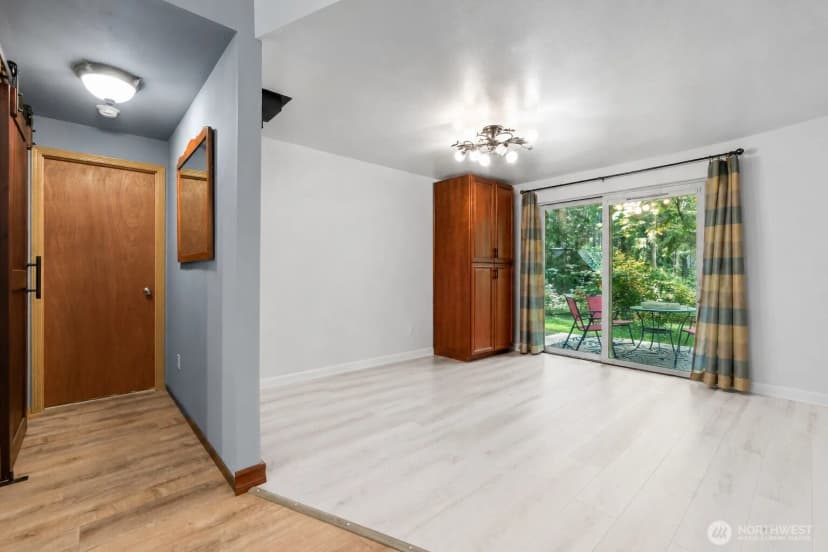 Property photo for 21827 Crest Lane Se, Yelm photo 12