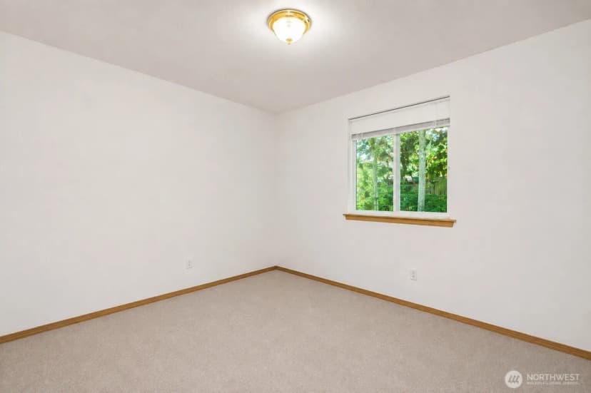 Property photo for 21827 Crest Lane Se, Yelm photo 14