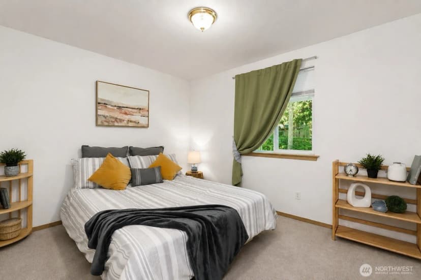 Property photo for 21827 Crest Lane Se, Yelm photo 13
