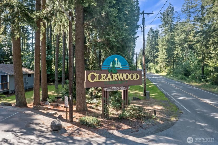 Property photo for 21827 Crest Lane Se, Yelm photo 28