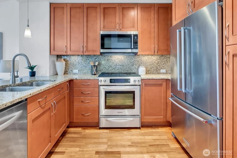 Property photo for 10610 Ne 9th Place #1501, Bellevue photo 7