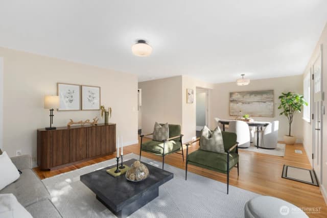 Property photo for 3318 20th Avenue S, Seattle photo 5