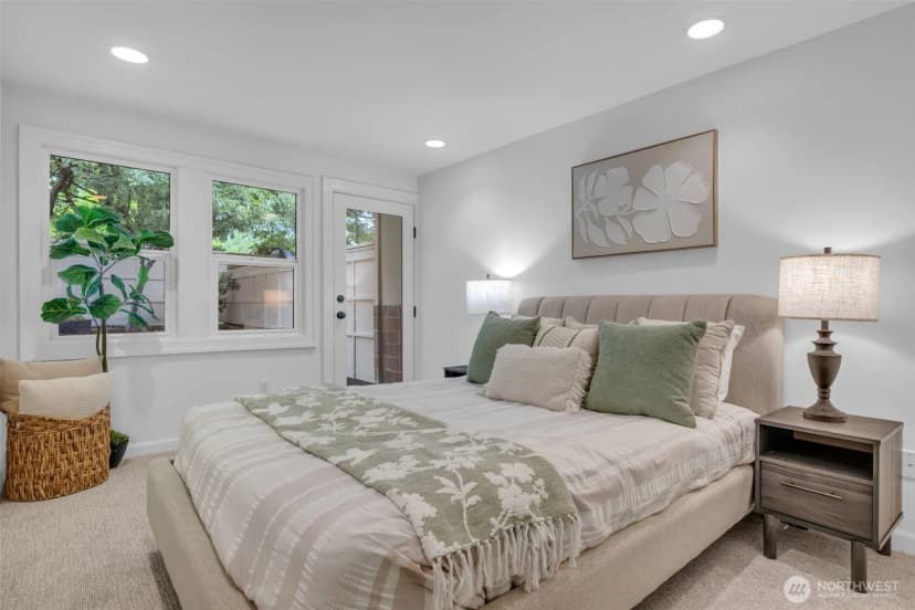 Property photo for 2315 B Franklin Avenue E #b, Seattle photo 14