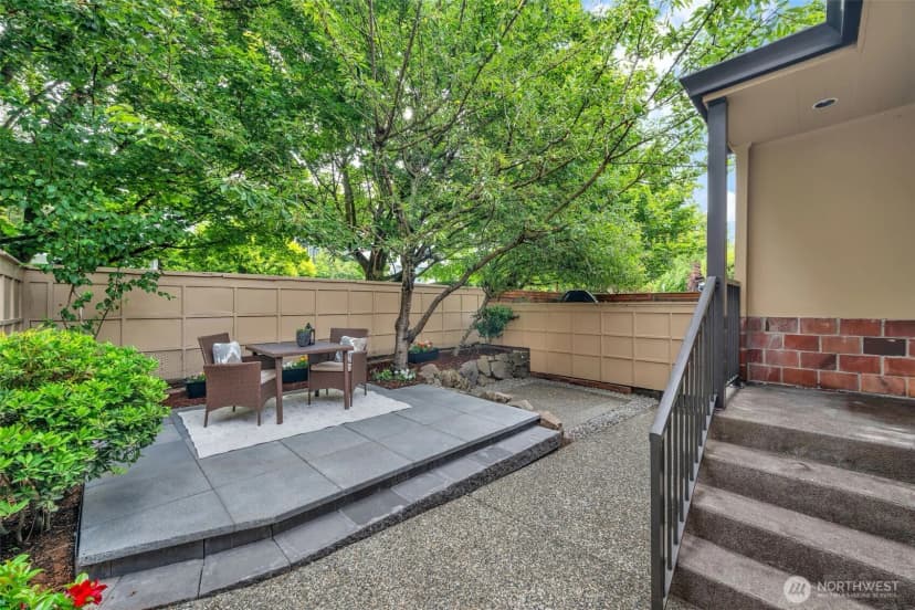 Property photo for 2315 B Franklin Avenue E #b, Seattle photo 31