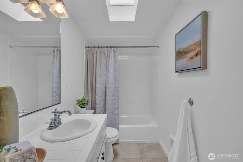 Property photo for 2315 B Franklin Avenue E #b, Seattle photo 30