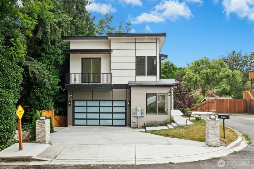 Property photo for 14737 56th Avenue S, Tukwila photo 2