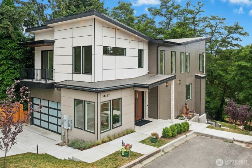 Property photo for 14737 56th Avenue S, Tukwila