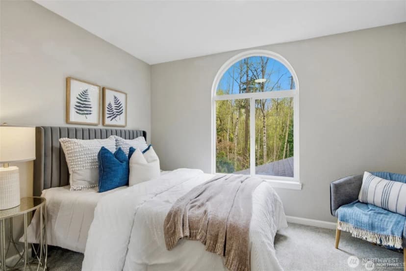 Property photo for 12708 Ne 97th Place, Kirkland photo 21