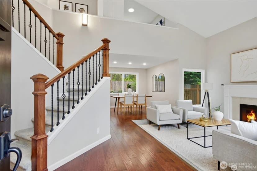 Property photo for 12708 Ne 97th Place, Kirkland photo 6