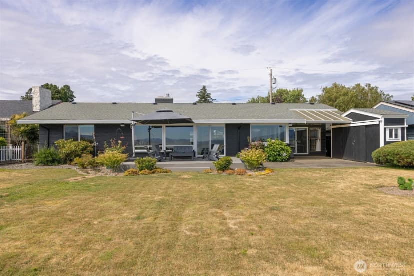 Property photo for 3919 Cliffside Drive, Bellingham photo 14