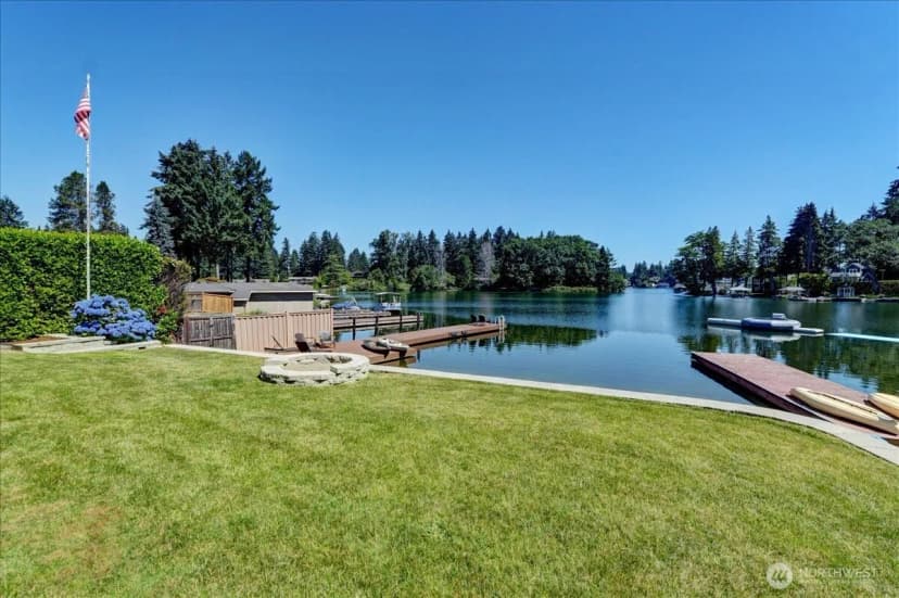Property photo for 10837 Evergreen Terrace Sw, Lakewood photo 28