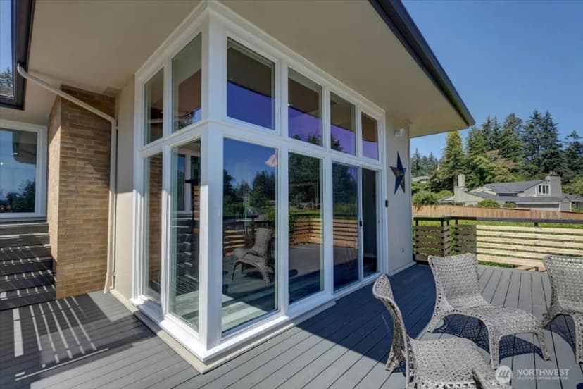 Property photo for 10837 Evergreen Terrace Sw, Lakewood photo 11