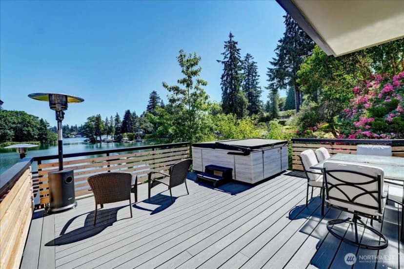 Property photo for 10837 Evergreen Terrace Sw, Lakewood photo 12