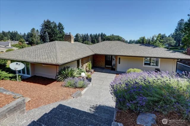 Property photo for 10837 Evergreen Terrace Sw, Lakewood