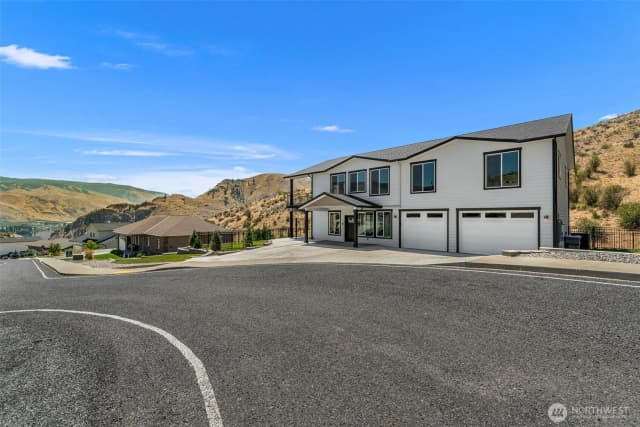 Property photo for 9971 Saska Way, Entiat