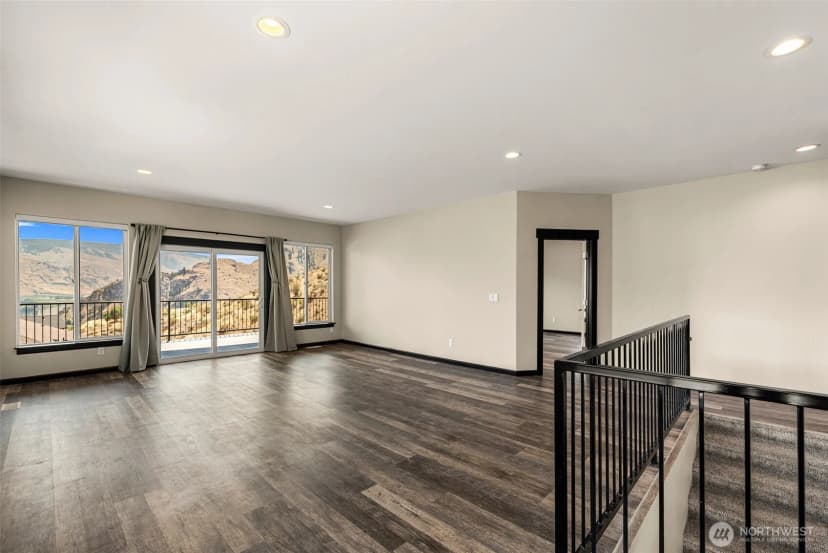 Property photo for 9971 Saska Way, Entiat photo 9