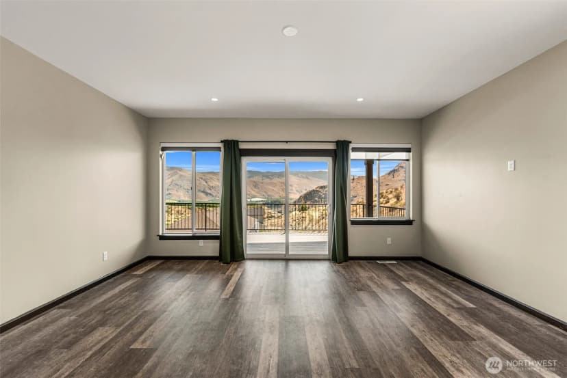 Property photo for 9971 Saska Way, Entiat photo 15
