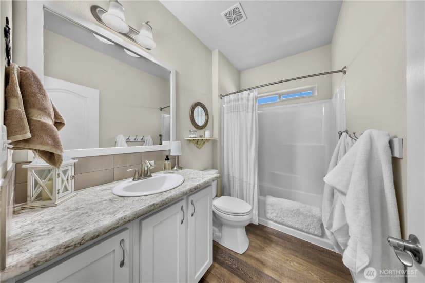 Property photo for 5276 Barr Road, Ferndale photo 13