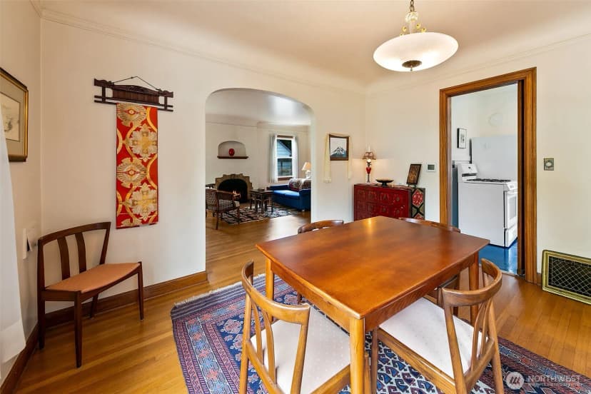 Property photo for 6249 30th Avenue Ne, Seattle photo 8