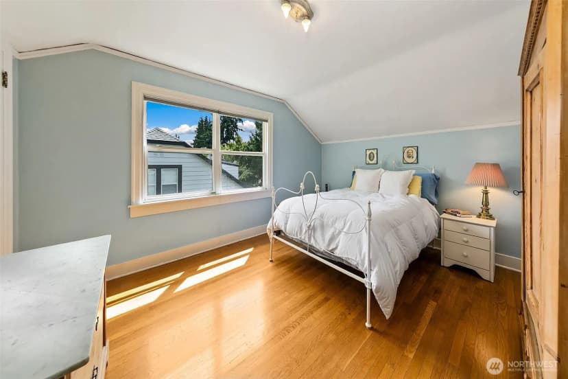 Property photo for 6249 30th Avenue Ne, Seattle photo 19