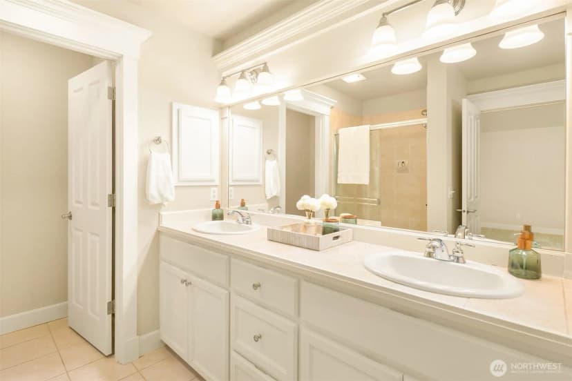 Property photo for 16631 Se 171st Place, Renton photo 11