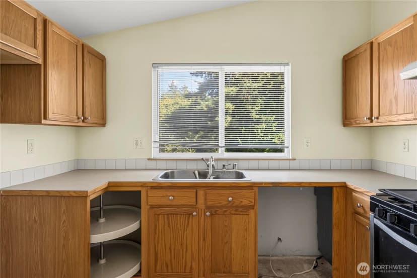 Property photo for 1220 184th Street Ct E, Spanaway photo 11