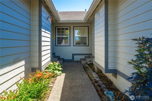 Property photo for 1220 184th Street Ct E, Spanaway photo 2