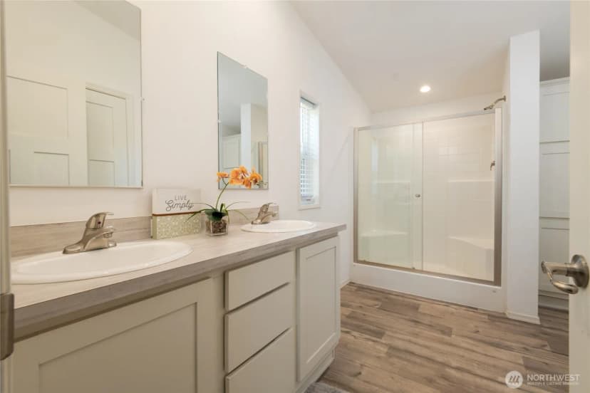 Property photo for 23708 Locust Way #64, Bothell photo 12