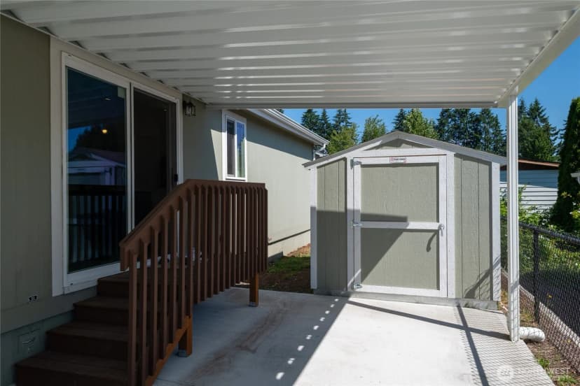 Property photo for 23708 Locust Way #64, Bothell photo 24