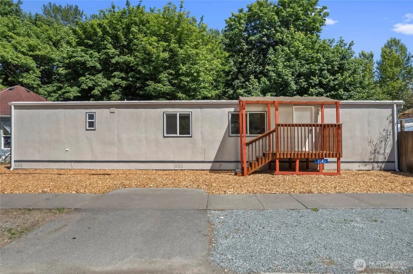 Property photo for 7545 S Dillard Avenue, Concrete photo 4