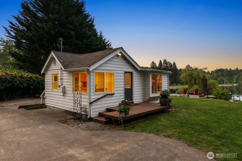 Property photo for 17800 185th Avenue Ne, Woodinville photo 14