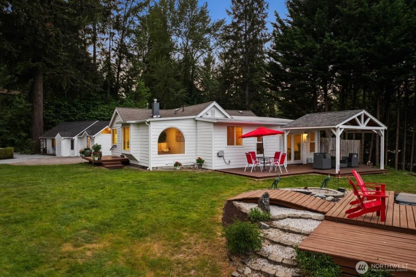 Property photo for 17800 185th Avenue Ne, Woodinville photo 6