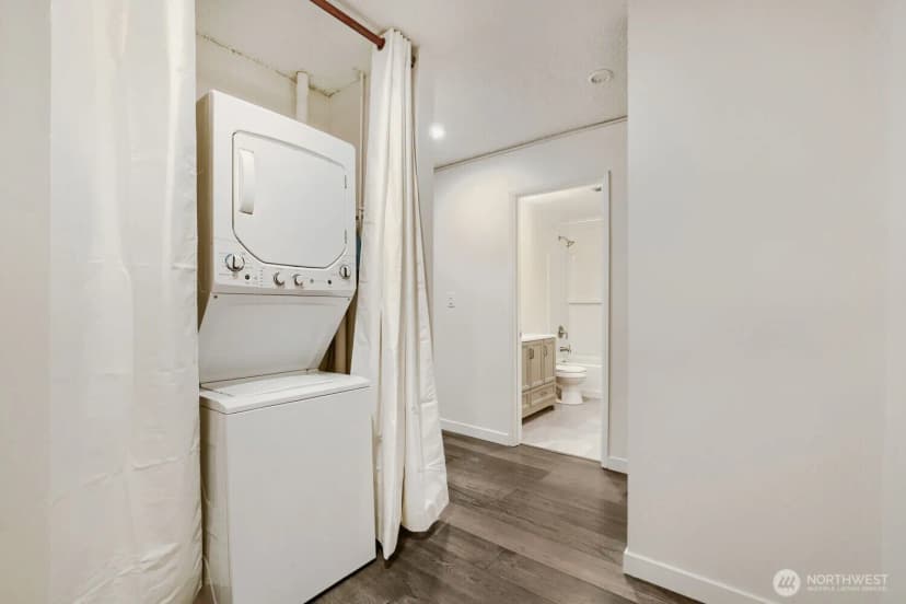 Property photo for 7924 212th Street Sw #107, Edmonds photo 16