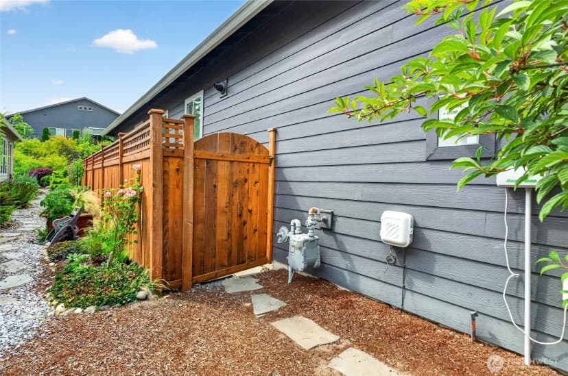Property photo for 14618 185th Avenue E, Bonney Lake photo 32