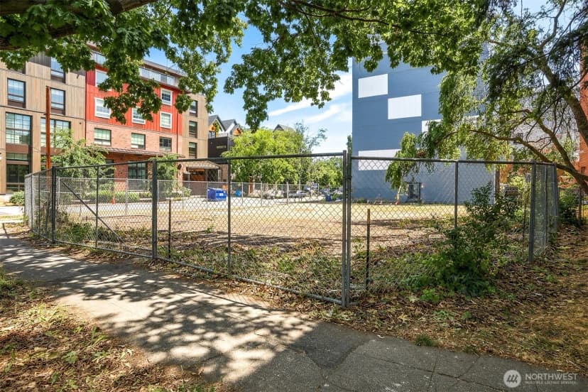 Property photo for 1103 Nw Market Street, Seattle photo 6