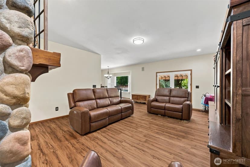 Property photo for 15330 159th Lane Se, Yelm photo 9