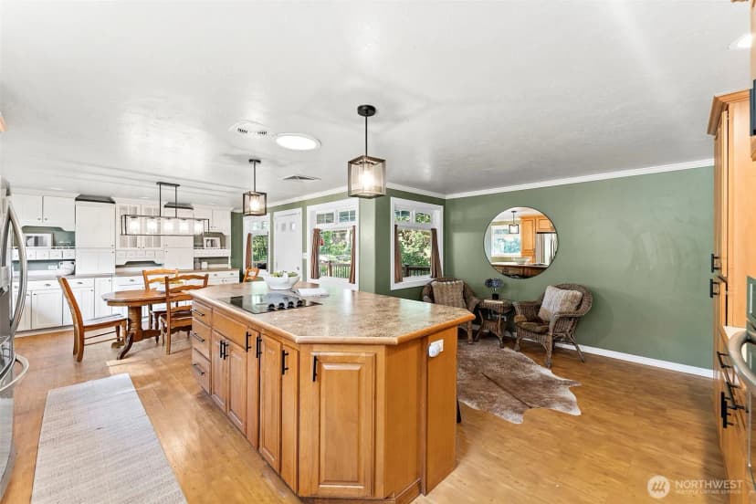 Property photo for 2019 Sw 317th Place, Federal Way photo 17