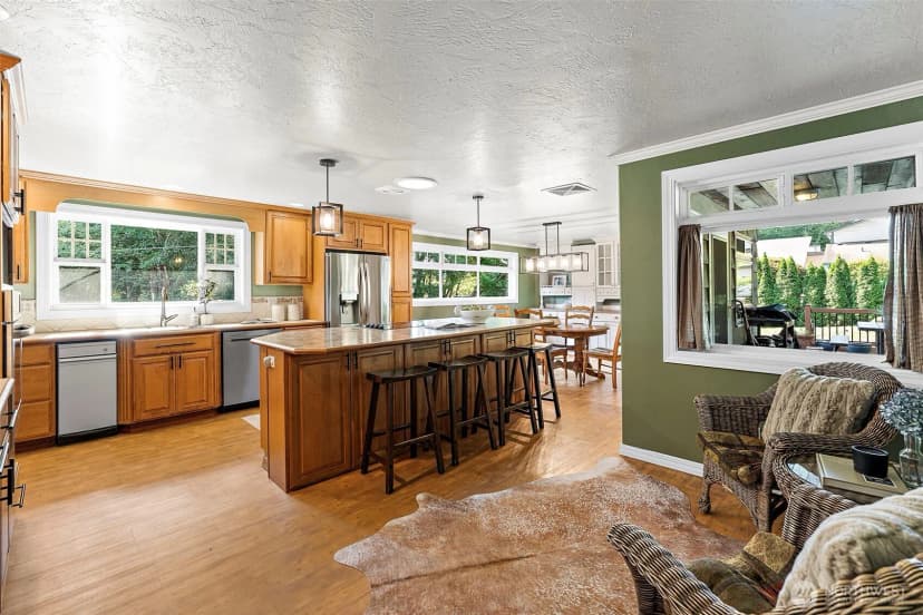 Property photo for 2019 Sw 317th Place, Federal Way photo 14