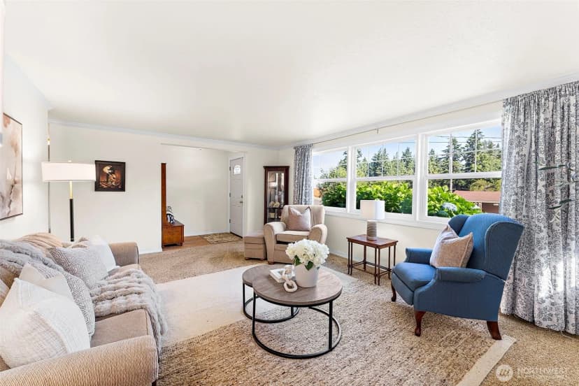 Property photo for 2019 Sw 317th Place, Federal Way photo 5